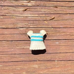 polly pocket toy shirt